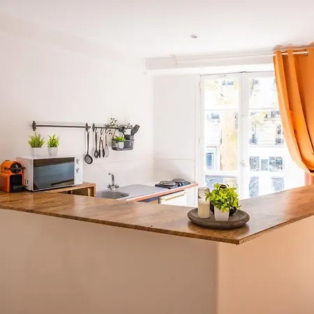 Charming 50m2 - Saint Germain Des Près Parigi